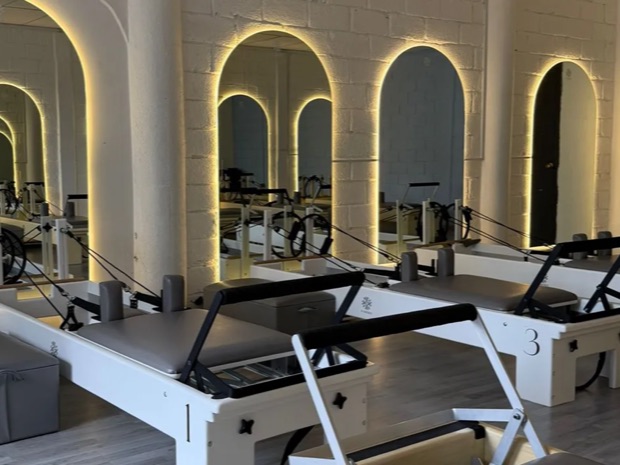 Essia · Pilates