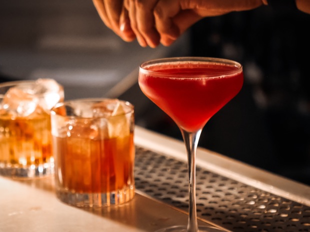 Luperca · coctel bar
